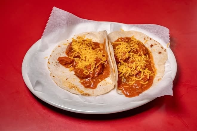 L Tacos.